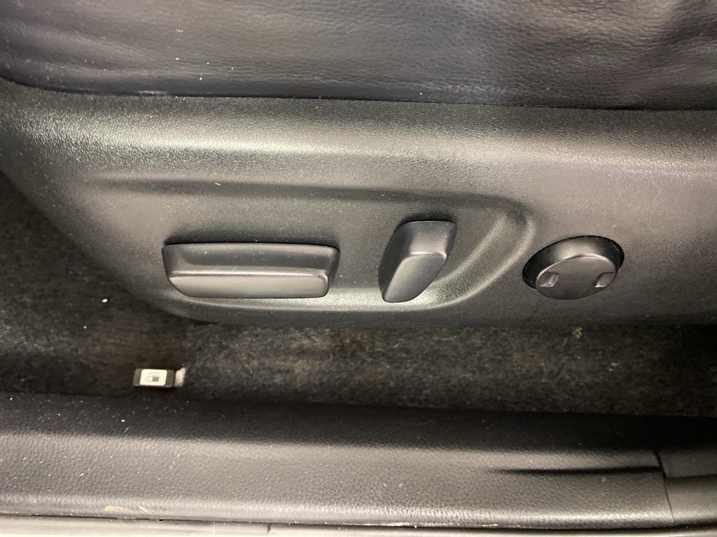 2017 Toyota RAV4 Platinum