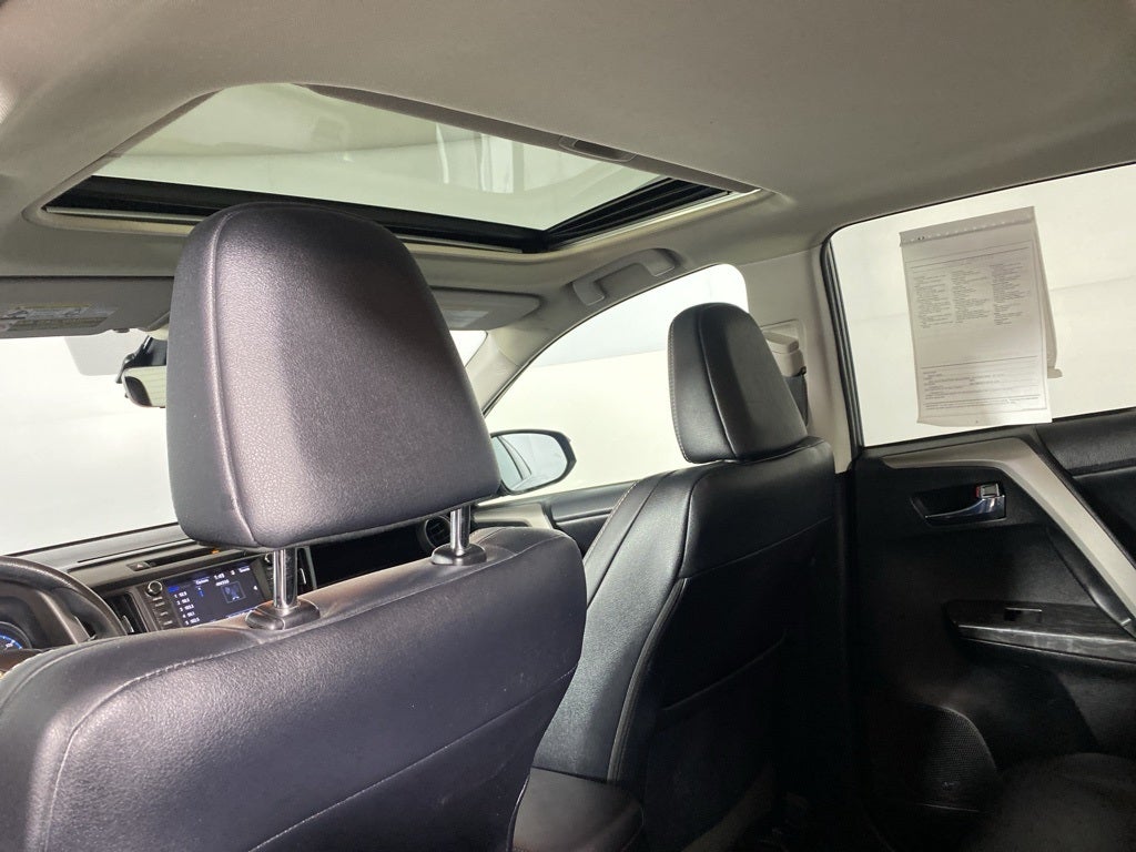 2017 Toyota RAV4 Platinum