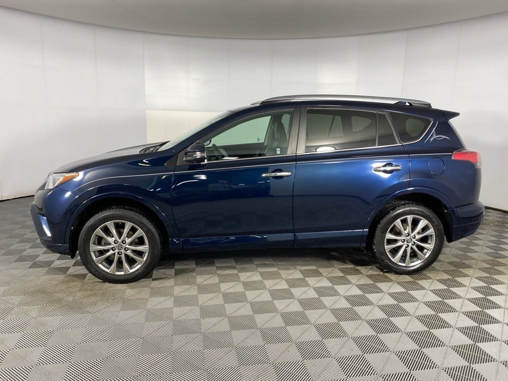 2017 Toyota RAV4 Platinum