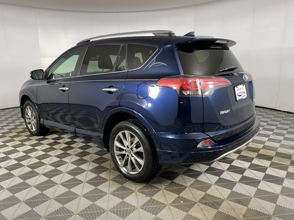 2017 Toyota RAV4 Platinum