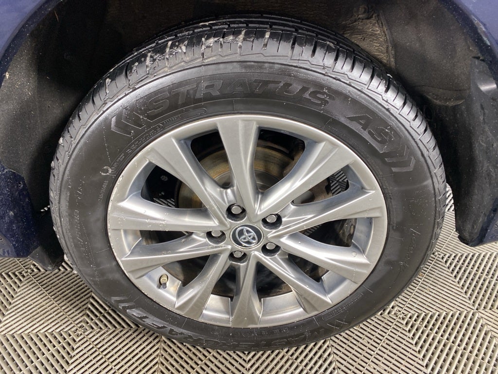 2017 Toyota RAV4 Platinum