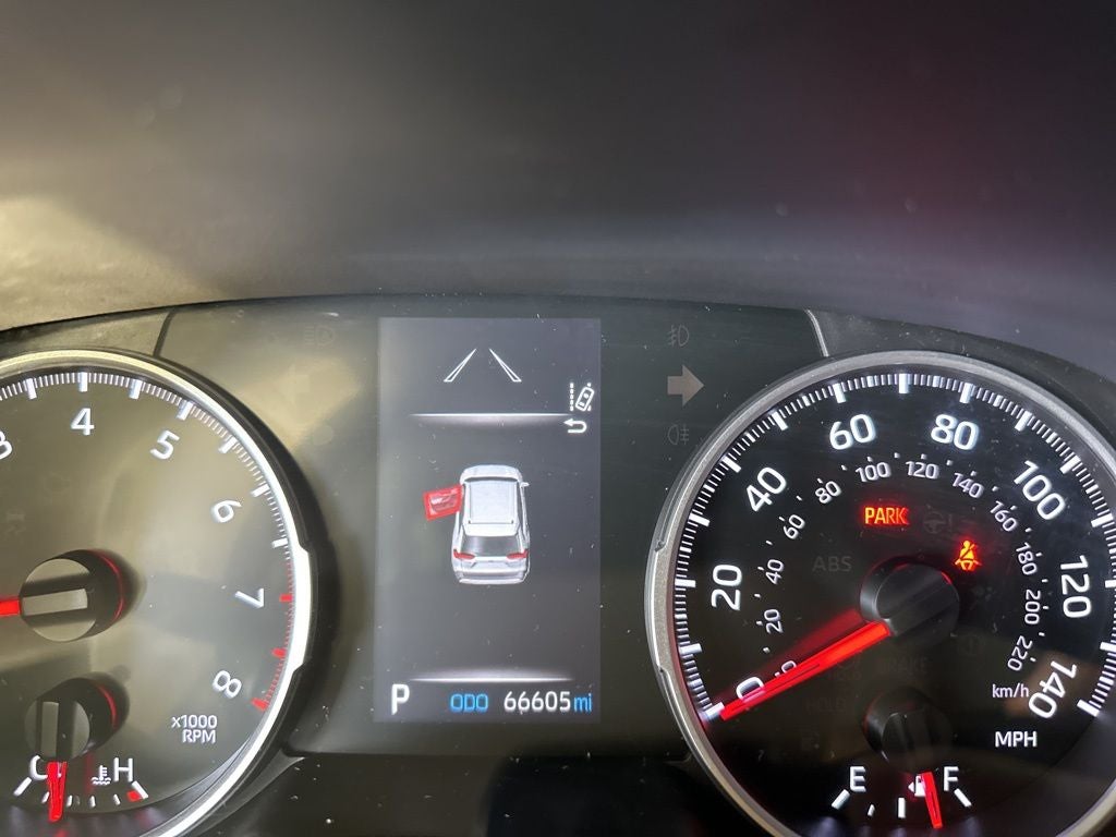 2022 Toyota RAV4 LE