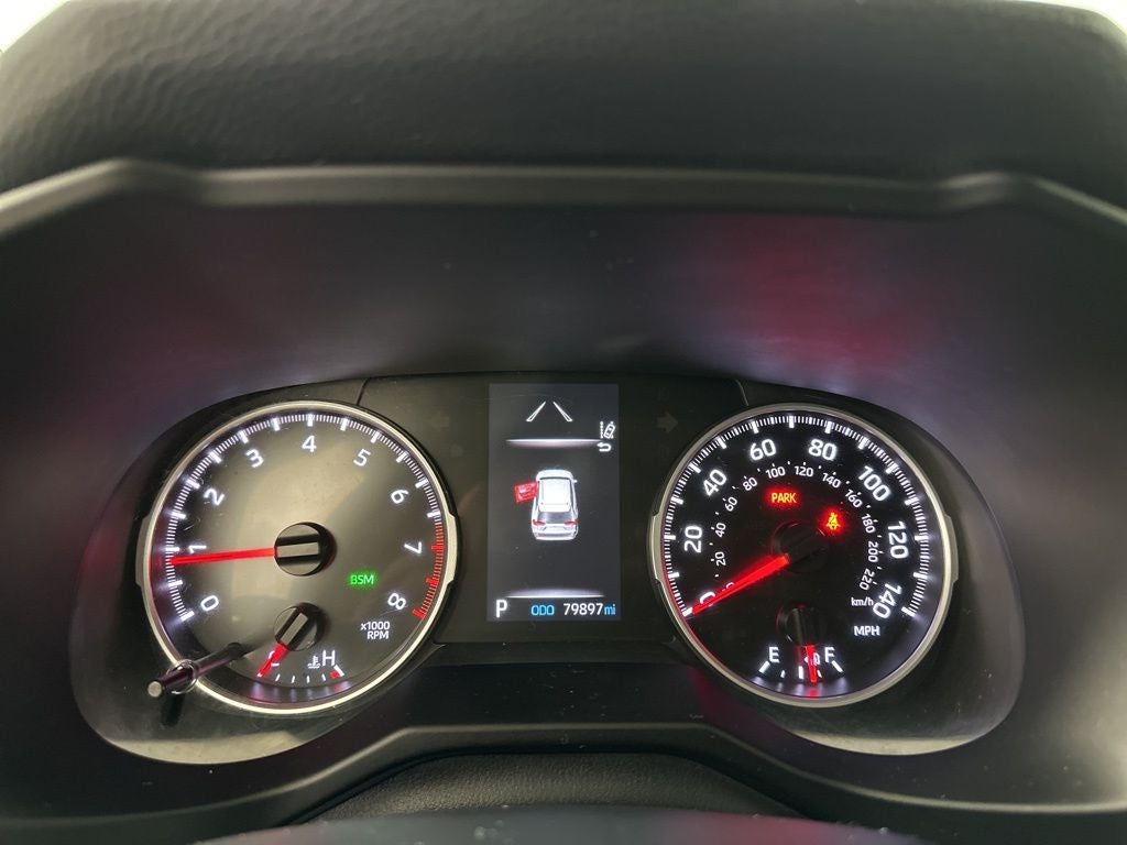 2020 Toyota RAV4 LE