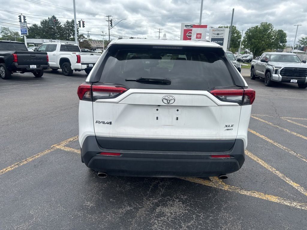 2023 Toyota RAV4 XLE