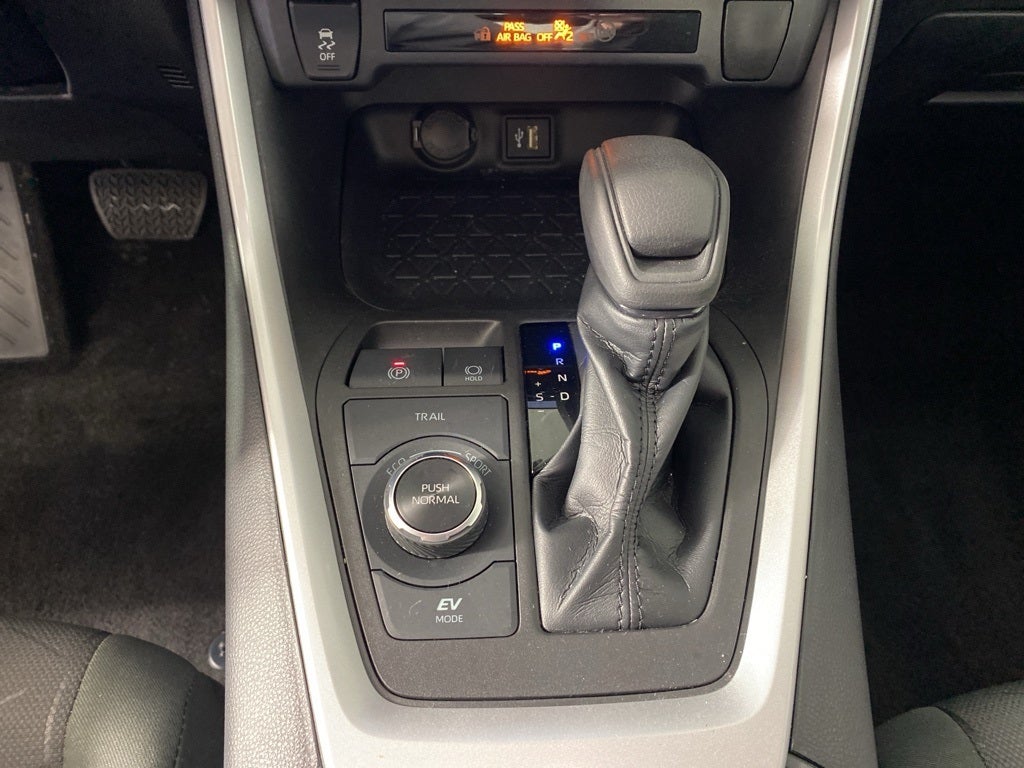 2023 Toyota RAV4 Hybrid Woodland Edition