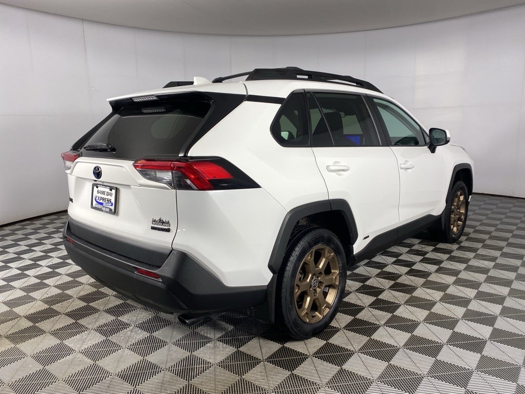 2023 Toyota RAV4 Hybrid Woodland Edition