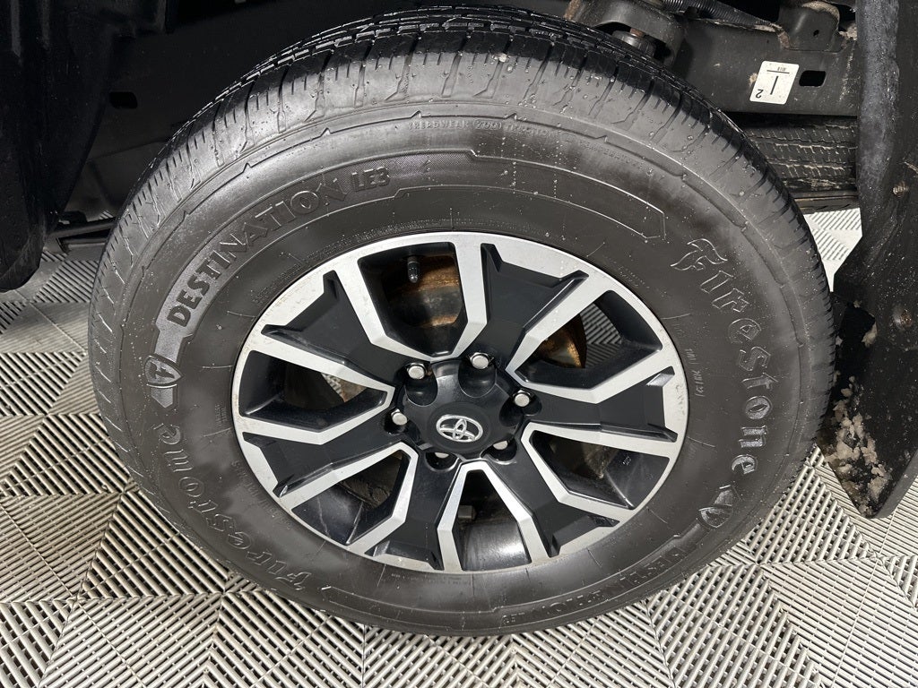 2022 Toyota Tacoma TRD Sport V6