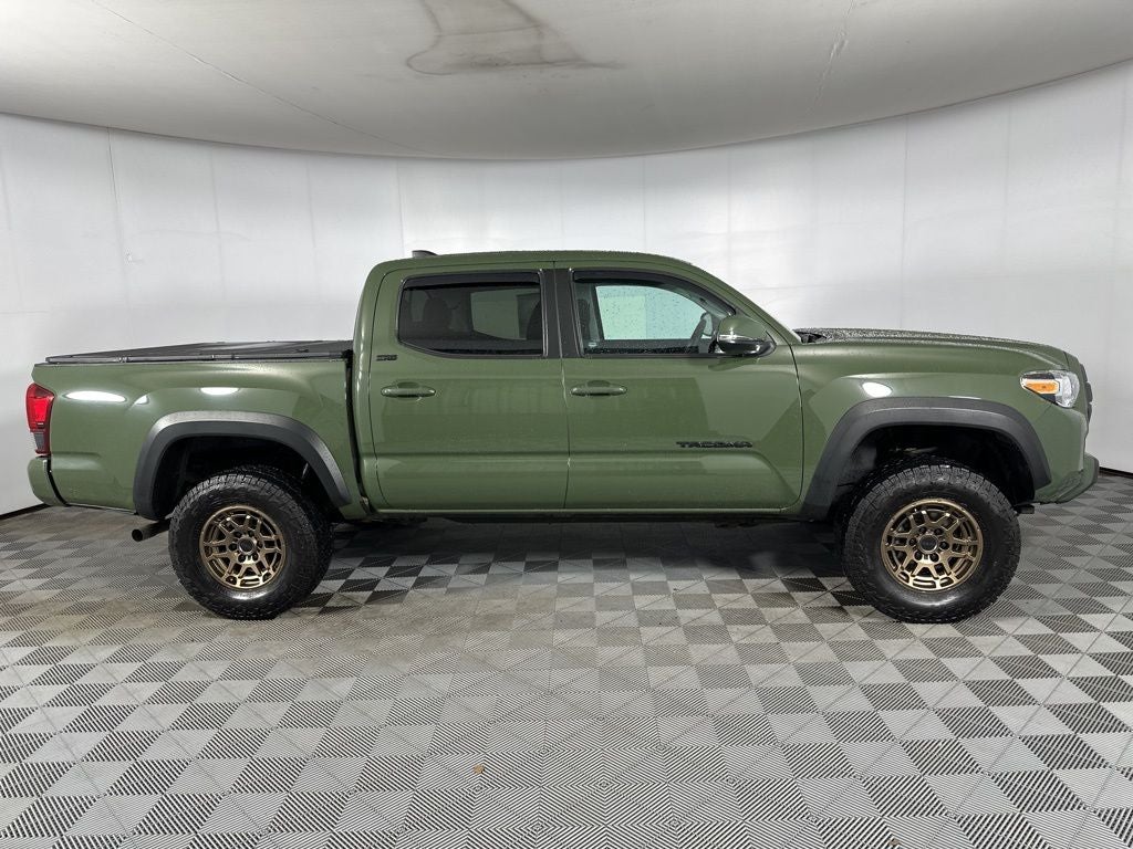 2022 Toyota Tacoma SR5 V6