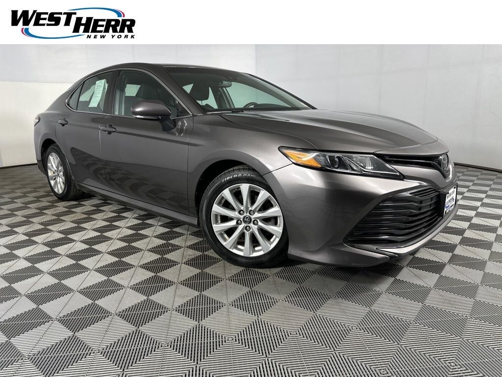 2018 Toyota Camry LE