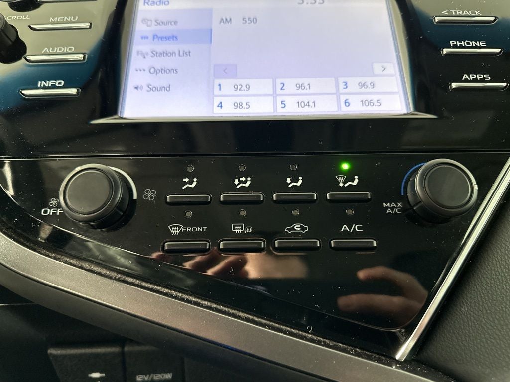 2018 Toyota Camry LE