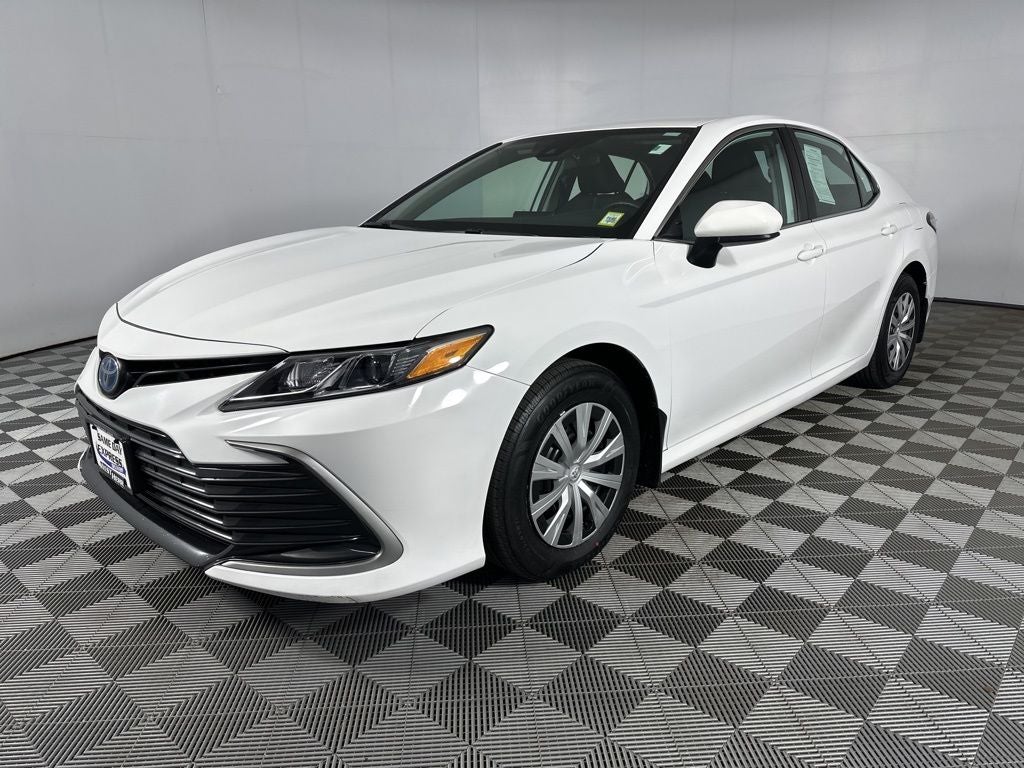2023 Toyota Camry Hybrid LE