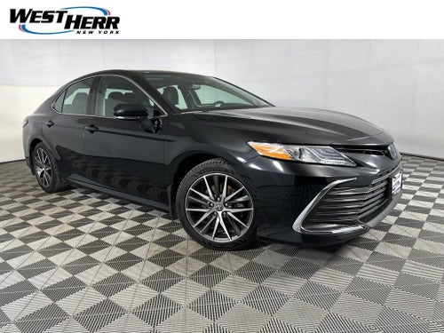 2023 Toyota Camry Hybrid XLE