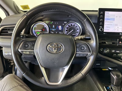 2023 Toyota Camry Hybrid XLE