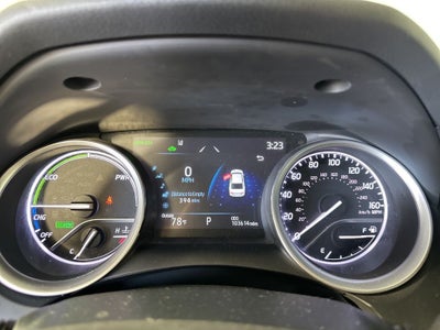 2023 Toyota Camry Hybrid XLE