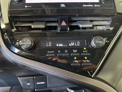 2023 Toyota Camry Hybrid XLE