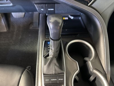 2023 Toyota Camry Hybrid XLE