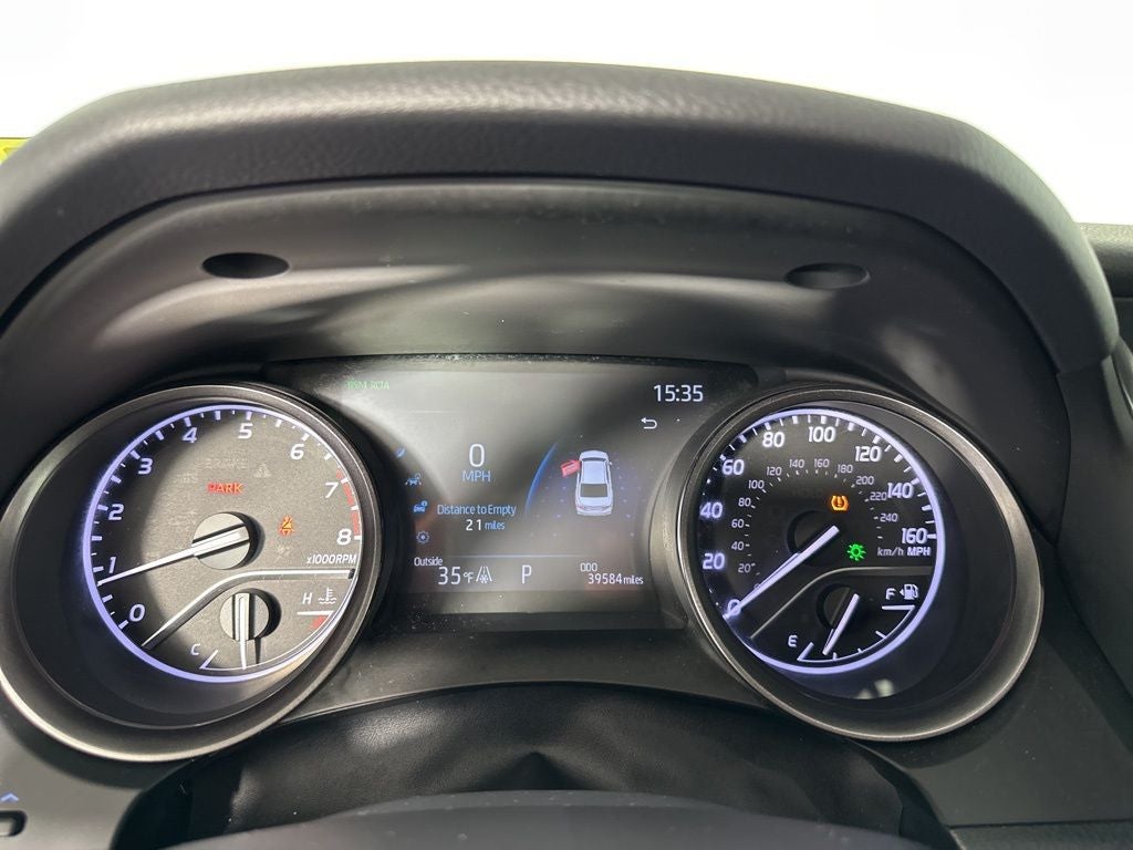 2022 Toyota Camry SE