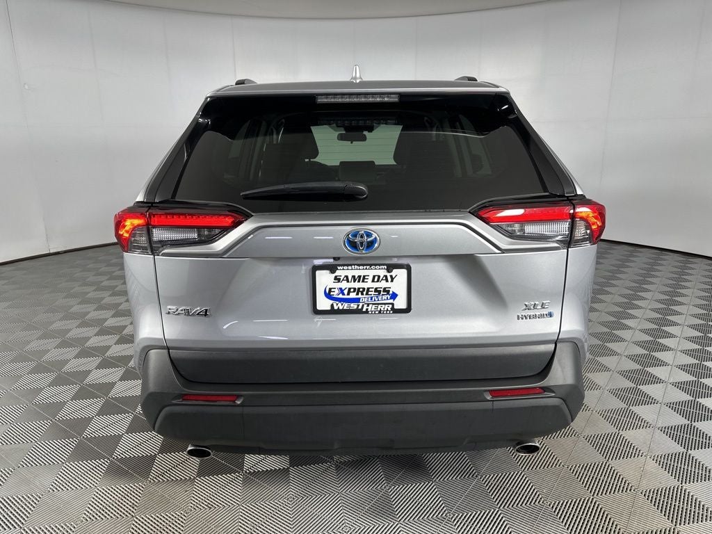 2023 Toyota RAV4 Hybrid XLE