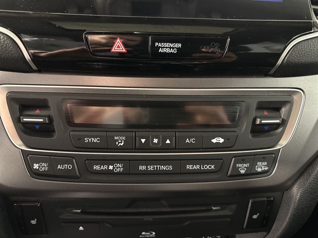 2019 Honda Pilot EX-L w/Navigation and Rear Entertainment System