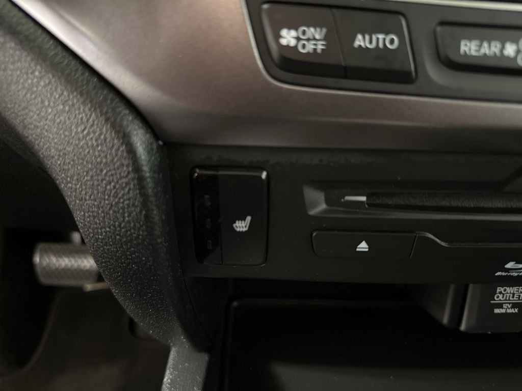 2019 Honda Pilot EX-L w/Navigation and Rear Entertainment System