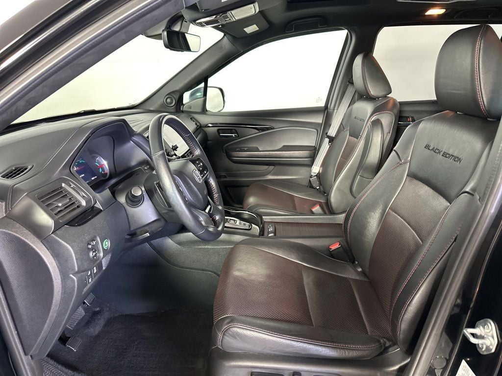 2022 Honda Pilot Black Edition