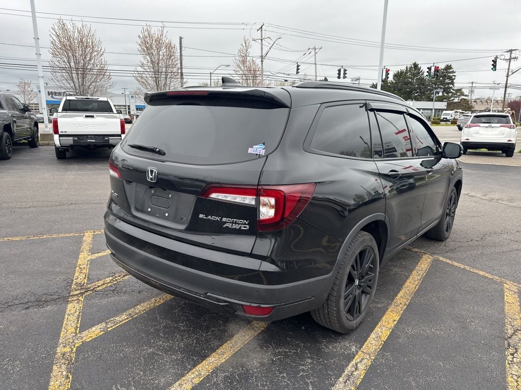 2022 Honda Pilot Black Edition