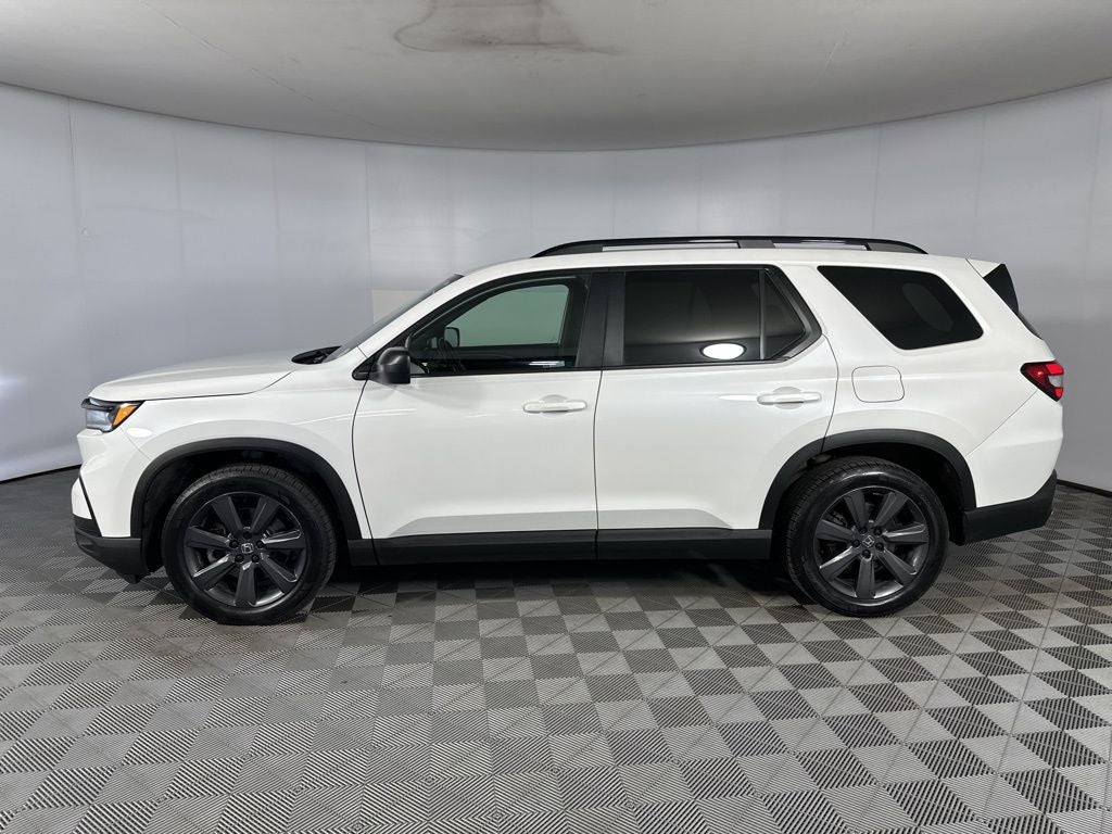 2023 Honda Pilot Sport