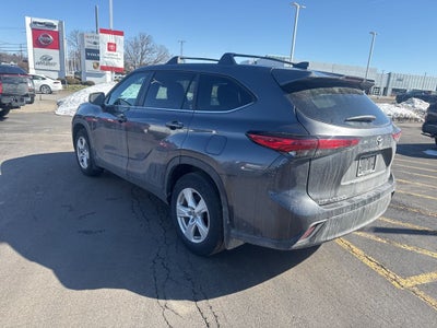2023 Toyota Highlander Hybrid LE