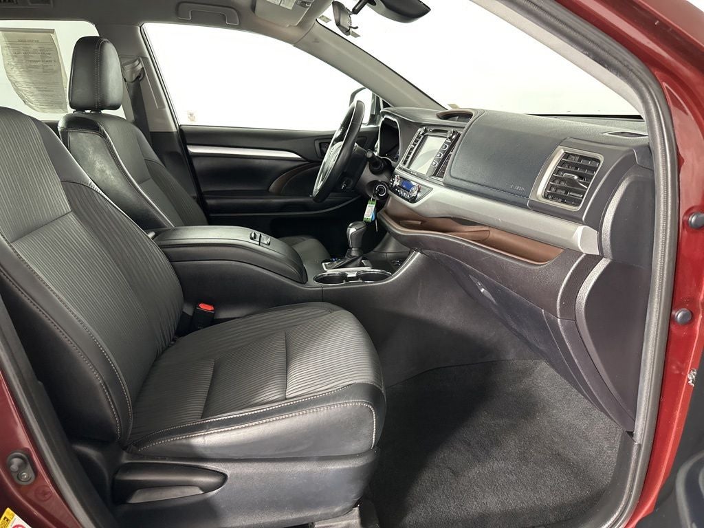 2019 Toyota Highlander LE Plus