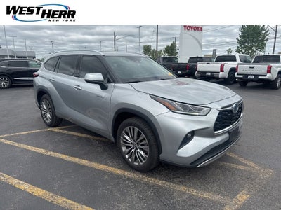 2021 Toyota Highlander Hybrid Platinum