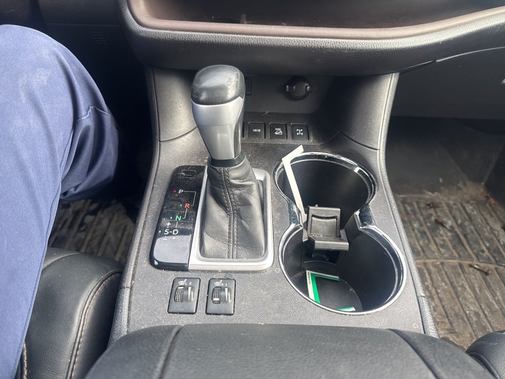 2016 Toyota Highlander XLE V6