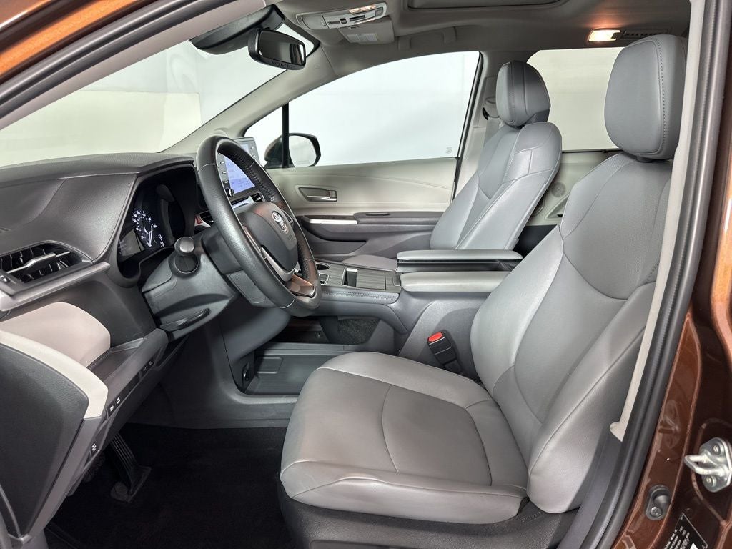 2024 Toyota Sienna XLE 7 Passenger