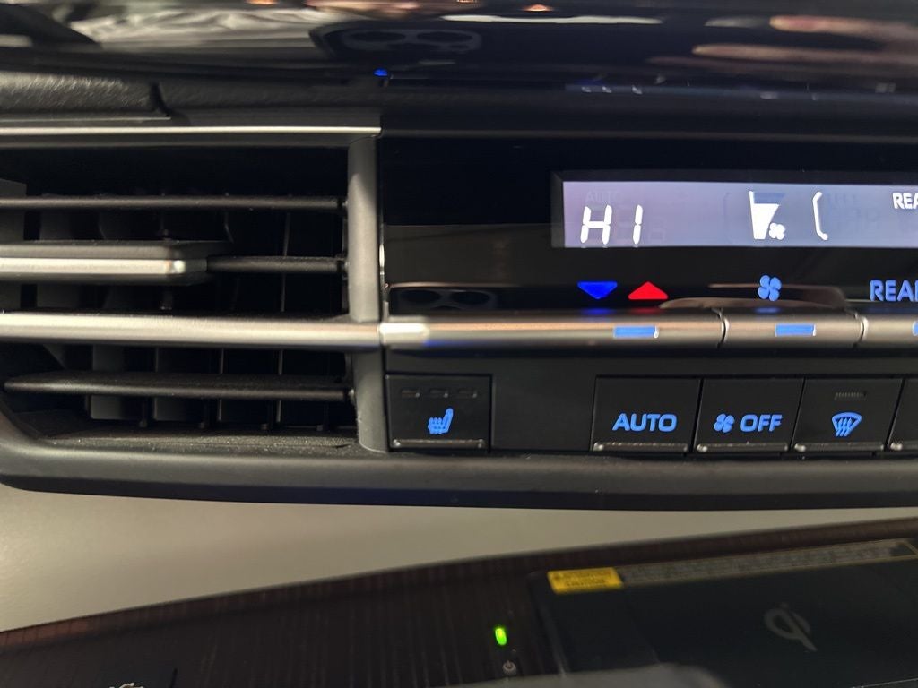 2024 Toyota Sienna XLE 7 Passenger