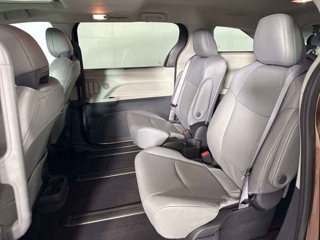 2024 Toyota Sienna XLE 7 Passenger