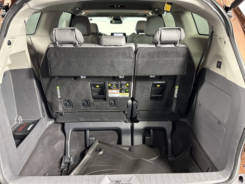2024 Toyota Sienna XLE 7 Passenger