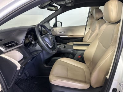 2024 Toyota Sienna XLE 7 Passenger