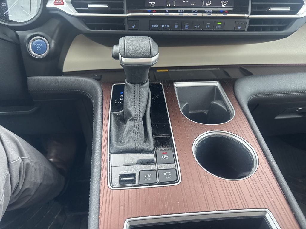 2024 Toyota Sienna XLE 7 Passenger