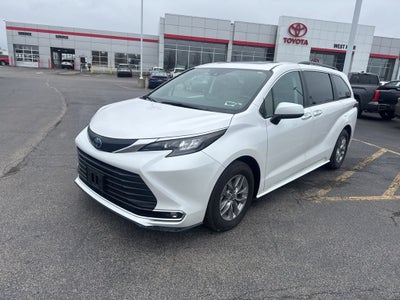 2024 Toyota Sienna XLE 7 Passenger