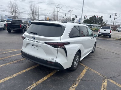 2024 Toyota Sienna XLE 7 Passenger