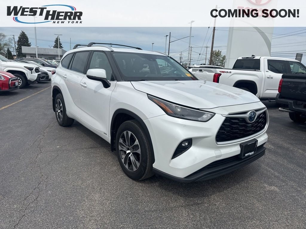 2023 Toyota Highlander Hybrid XLE