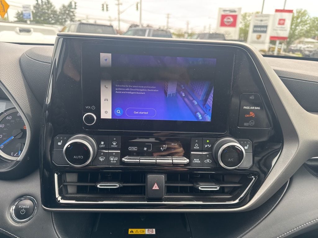 2023 Toyota Highlander Hybrid XLE