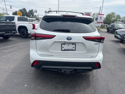 2023 Toyota Highlander Hybrid XLE