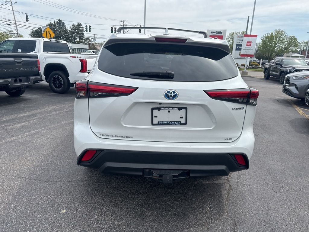 2023 Toyota Highlander Hybrid XLE