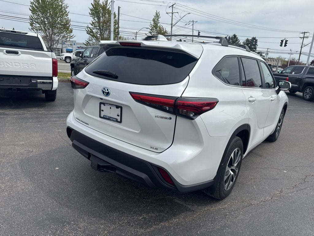 2023 Toyota Highlander Hybrid XLE