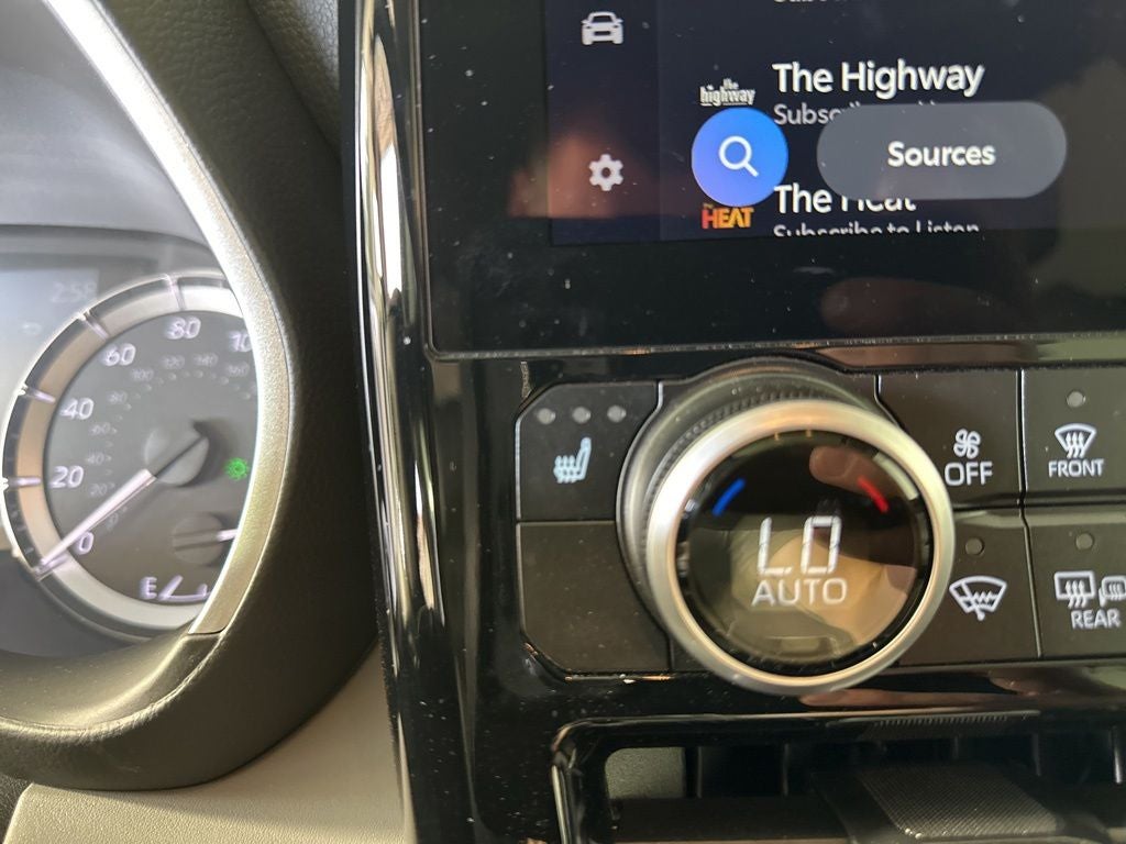 2025 Toyota Highlander XLE