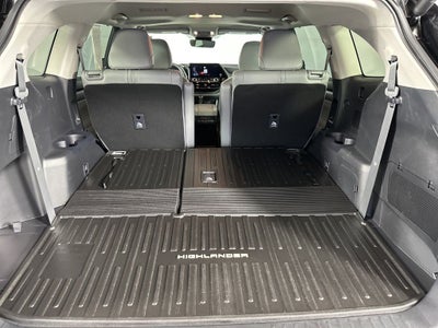 2025 Toyota Highlander XLE