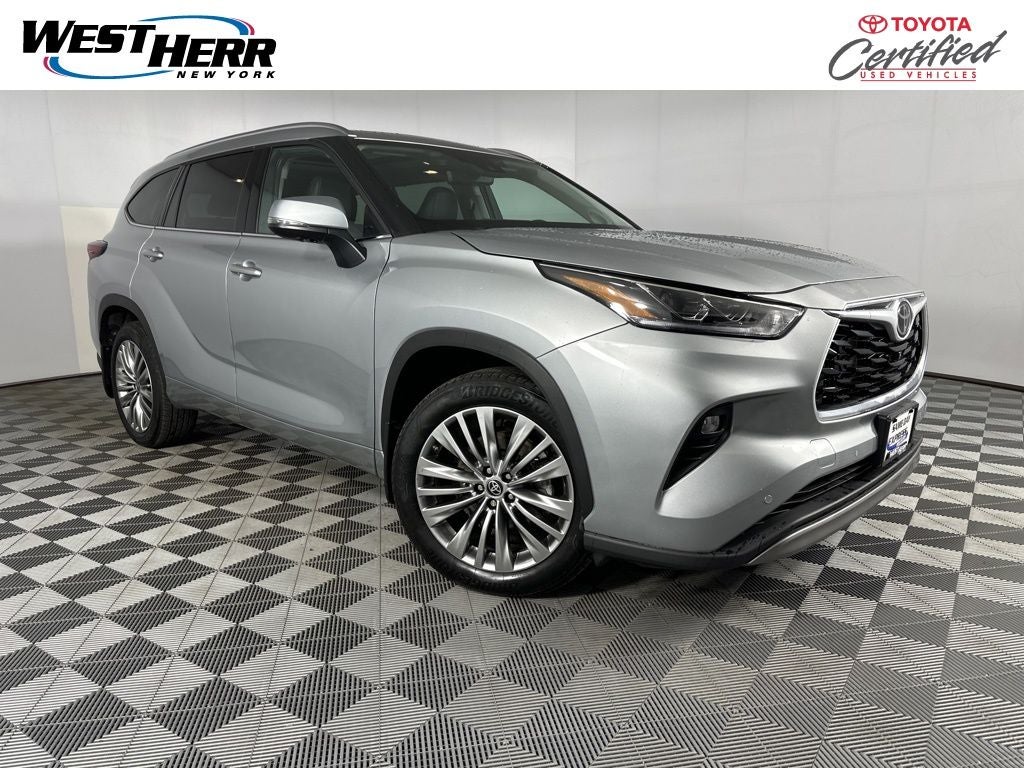 2025 Toyota Highlander Platinum