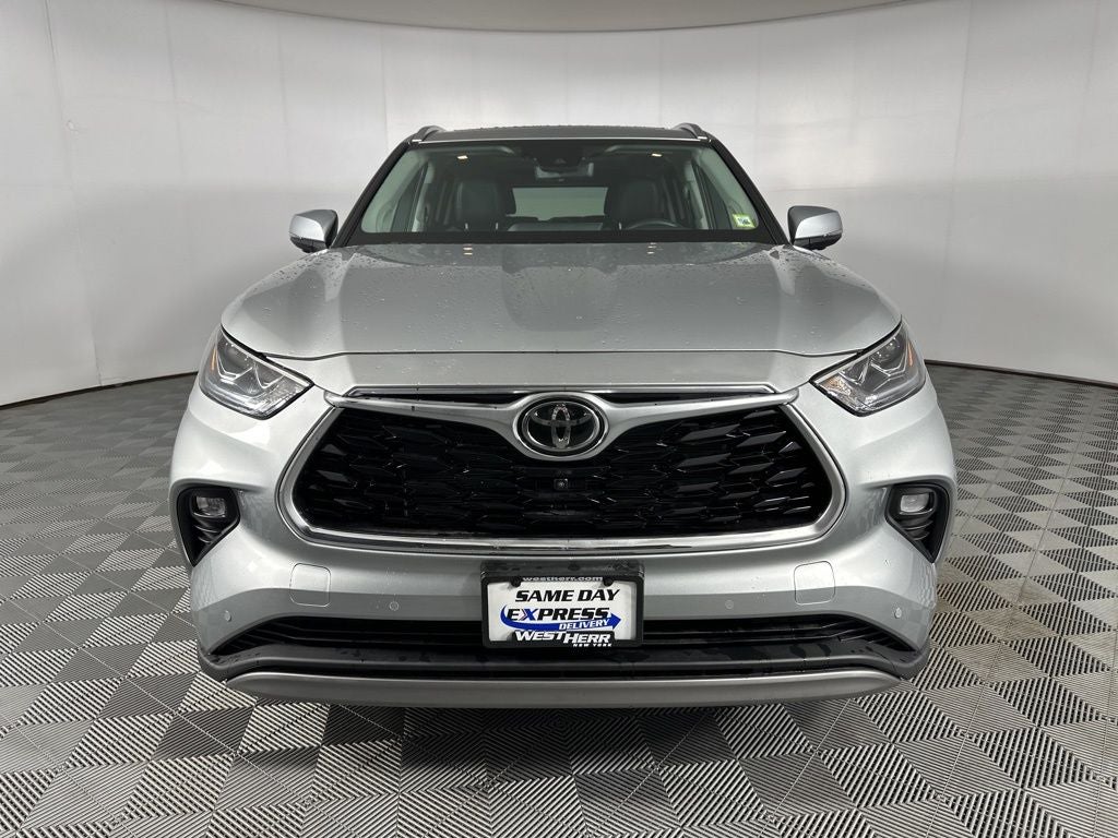 2025 Toyota Highlander Platinum
