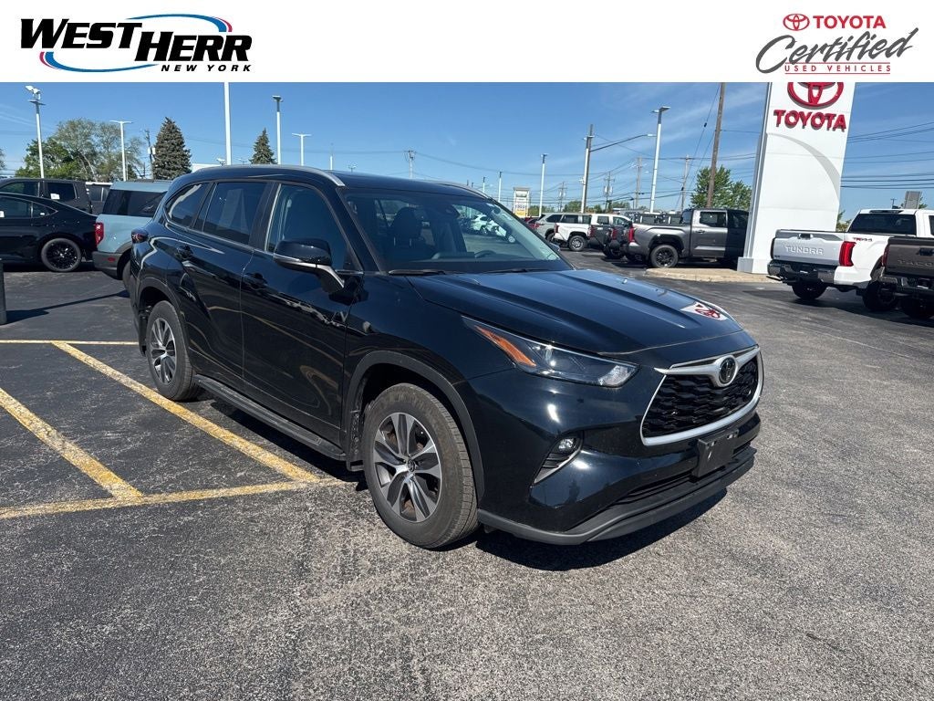 2024 Toyota Highlander XLE