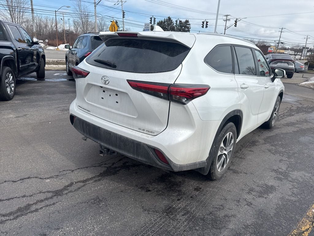 2023 Toyota Highlander XLE